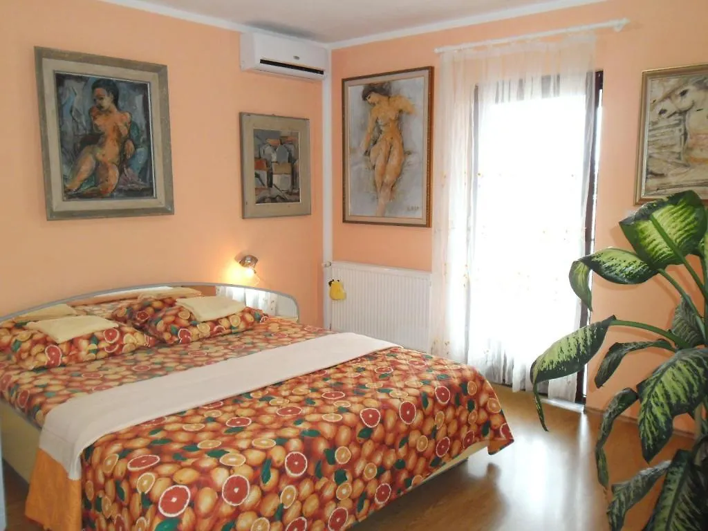 Apartments Kestenovi Dvori Opatija 0*,  Kroatien